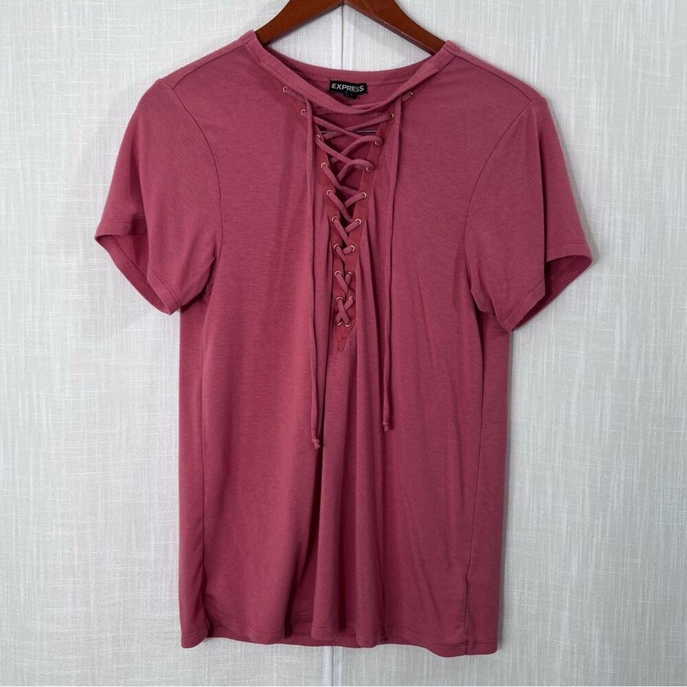 Express Pink Soft Stretch Lace Front Top Size Small